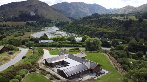 Tucker Beach Private Exclusive Retreat