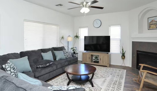 Tucson Sonoran Desert Retreat!