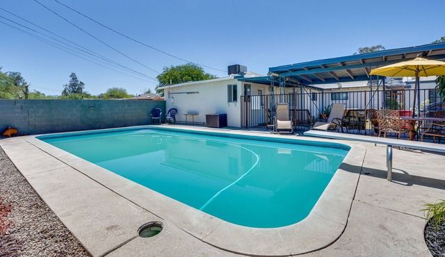 Tucson Vacation Rental Near Botanical Gardens!