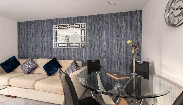 Tudhoe View - 3 bedroom, 2.5bath, Parking, Garage