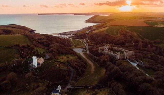 Tudor Cottage, Manorbier