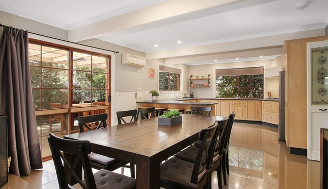 Tudor House - Large Family Home with shared pool