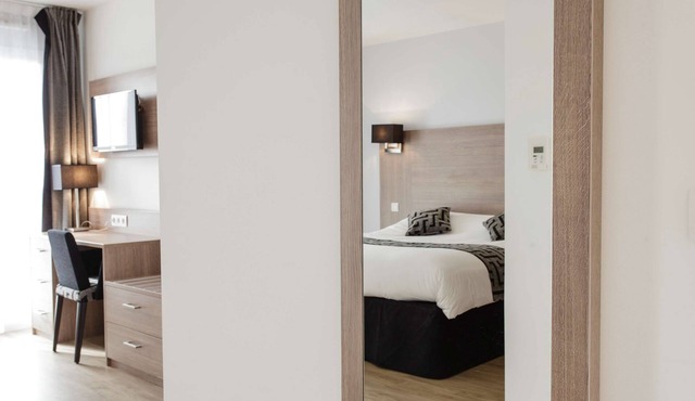 Tulip Inn Massy Palaiseau Residence