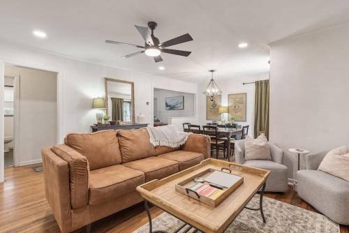 Tulsa Home Sweet Home - King Bed Near Expo, TU, Dtwn