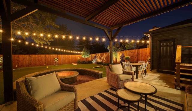 Tulsa Retreat w/Backyard Oasis & Putting Green!