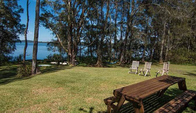 Tuppys on the Lake - Bungwahl