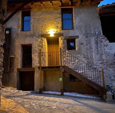Turisme Rural Ca l'Axai casa 1