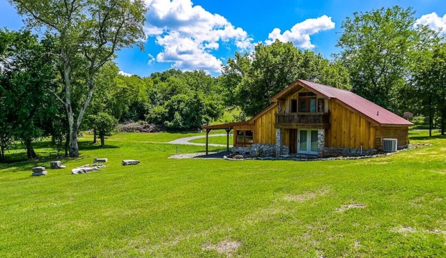 TURKEY CREEK | Cozy Cabin Near Jack Daniels & More