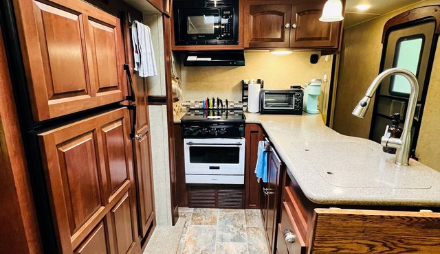 Turkey Hill RV Cottage