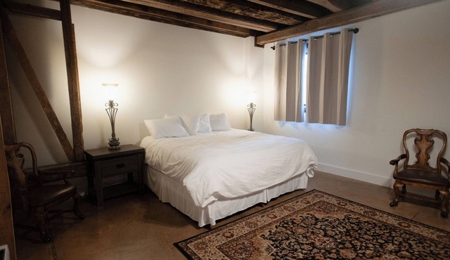 Turkey Suite, King Bed in Blue Ridge Barn