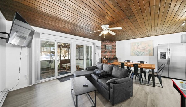 Turkey Trot At Heron Hill Retreat Hot Tub On Lake!