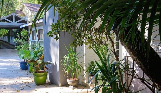 Turn-key Furnished Mid-Town Pool House/Cabana