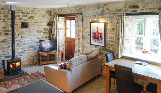 Turneys Cottage - UK42115