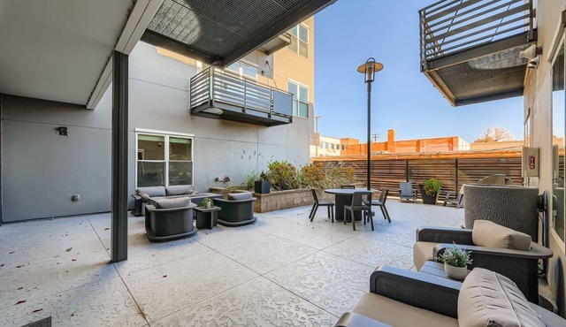 Turnkey 2 BDR Condo in the Heart of Boulder