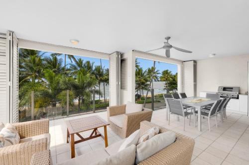 Turquesa at Island Views—Beachfront Resort Living