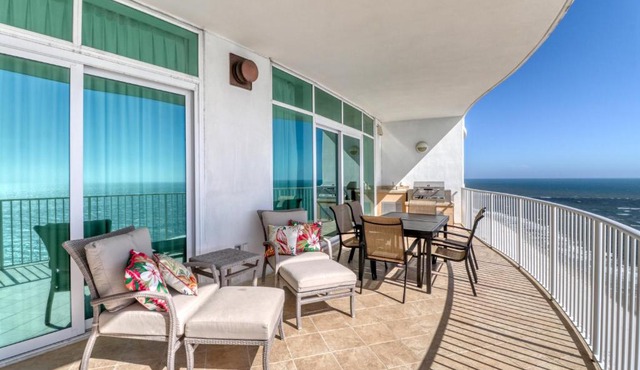 Turquoise Place 2707C