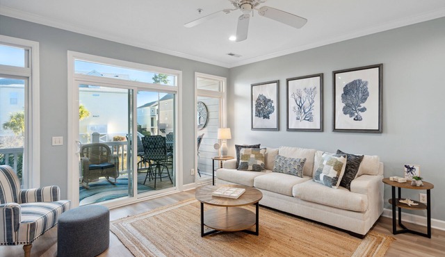 Turtle Bay 21 - Riverview Condo - Pool