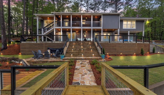 Turtle Cove Retreat - A Luxury, Lakefront Home