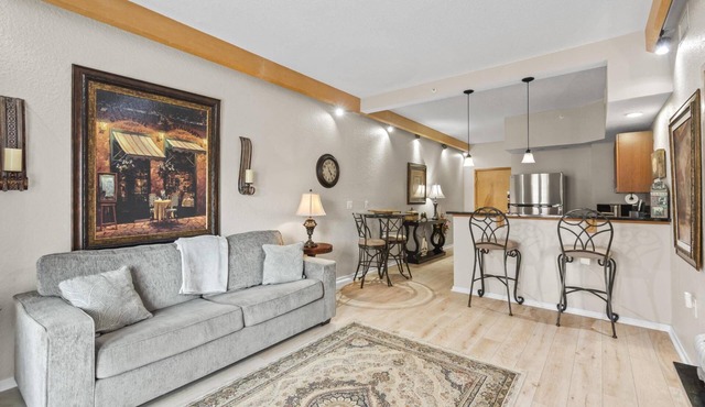 Tuscan Breeze Getaway | Palm Coast | Close To The Beach | European Village