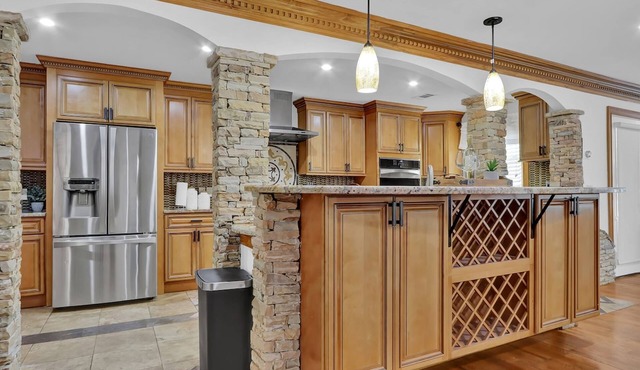 Tuscan Dreams Message Now for Summer Special