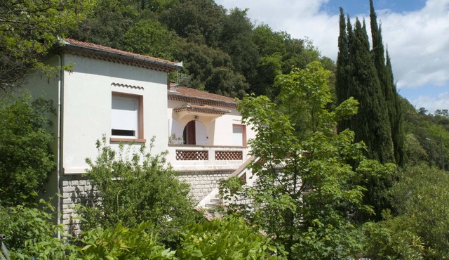 Tuscan-inspired villa, Cevennes, terraces, garden, private pool and gîte