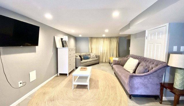 Tuscany 2900 - Classic Italian Style Home on Quiet Street w Parking with Deck