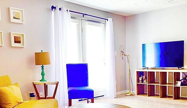 tWalk to The Greene! Spacious 2BR Retreat Near IMAX & Comedy Club” Sleeps 7