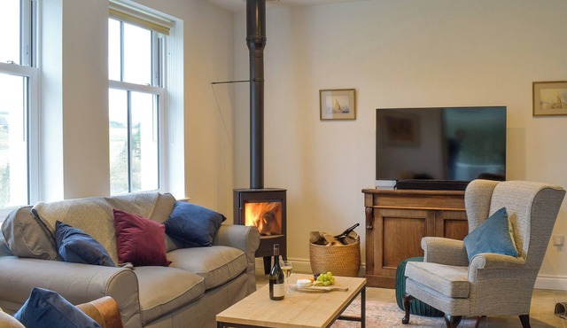 Tweedford Cottage-UK41063