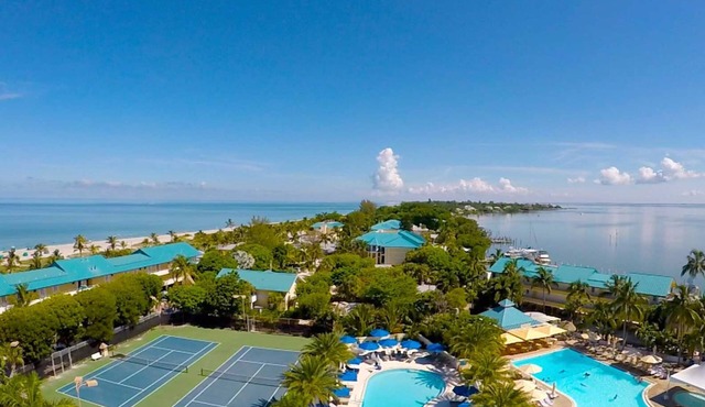 Tween Waters Island Resort & Spa