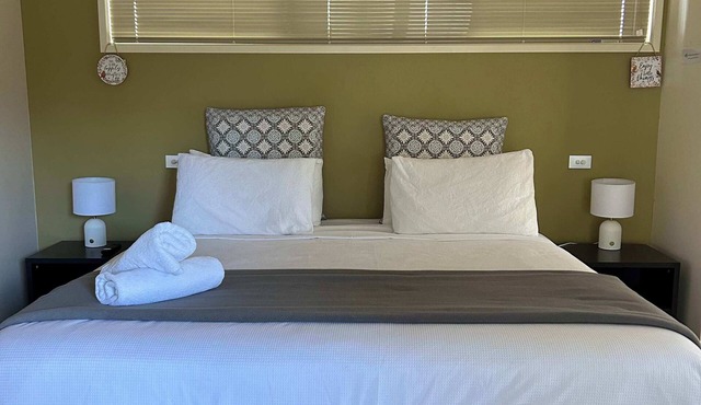 Twelve Apostles Beach House-STUDIO