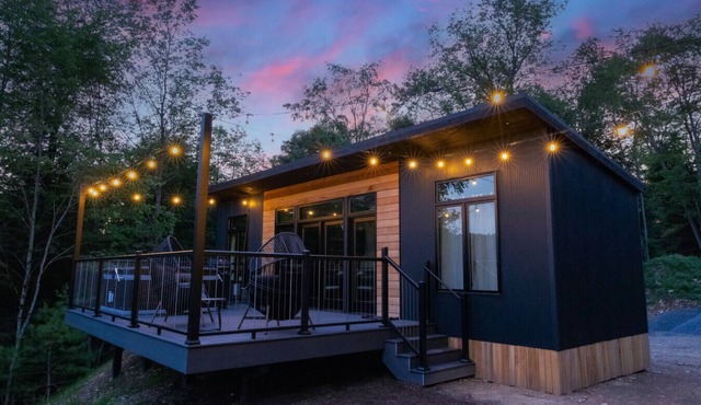 Twilight Haven | Nature, Hot Tub, Hiking, Panoramic Views