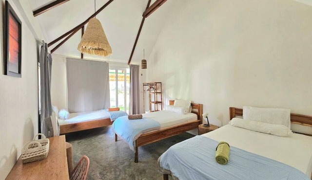 Twin Bungalows Deluxe Shared ensuite 1 bedroom bungalow