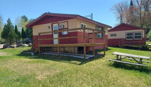 Twin Bay Resort Cabin # 5
