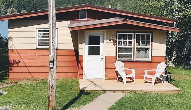 Twin Bay Resort Cabin # 2