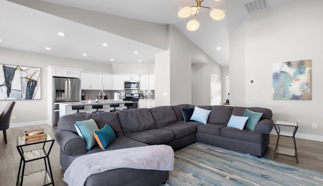 Twin Falls Modern Retreat