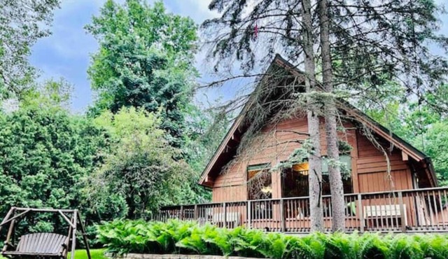 Twin Lakes Cabin Retreat