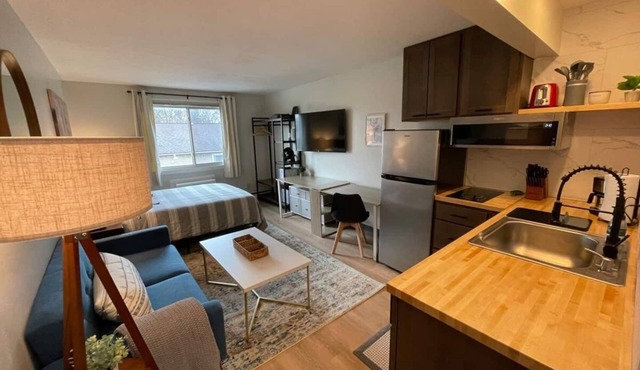 Twin Oaks Extended Stay Studio - 2817 Apt 9