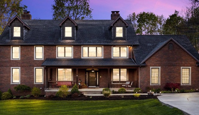 Twin Oaks Retreat - Gather Here!