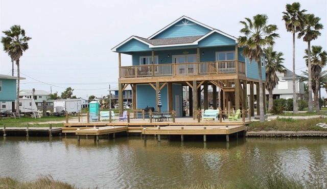 Twin Palms 2.0 Private Dock Space