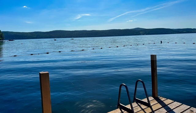 Twin Pines at the Lake - waterfront access w/docks, swimming, fishing, boating