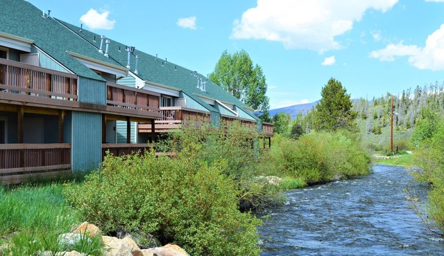 Twin Rivers Condominiums by Alderwood Colorado Management
