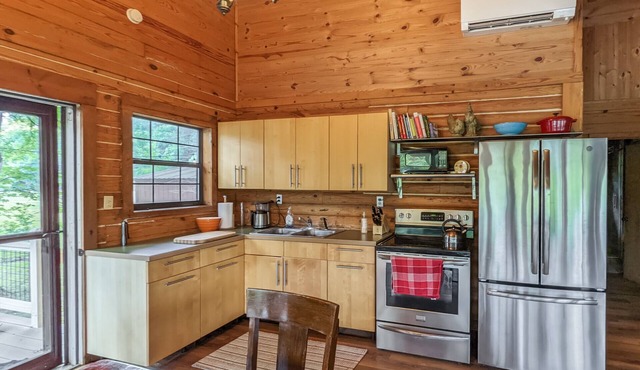 Twin Springs Cabin on White River - fiber internet