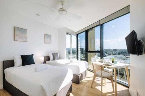 Twin Studio Retreat with Views @ Brisbane One