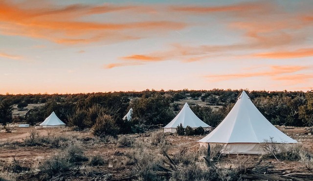Twin Tent w/Shared Bathroom - Find us among the juniper trees and the open sky.