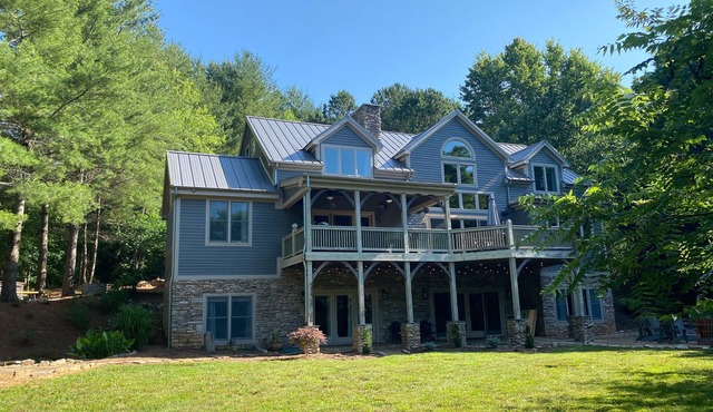 Twin Timbers at the Falls | 2 Luxury Homes, Exclusive Pool, 13BR Retreat