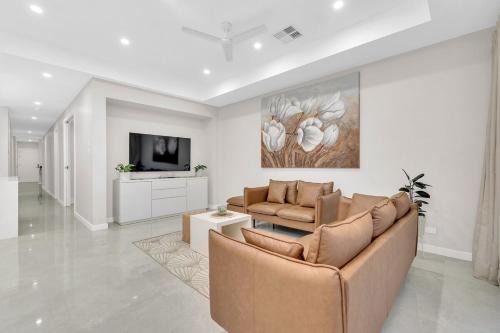 Twin Two Luxury in Northfield