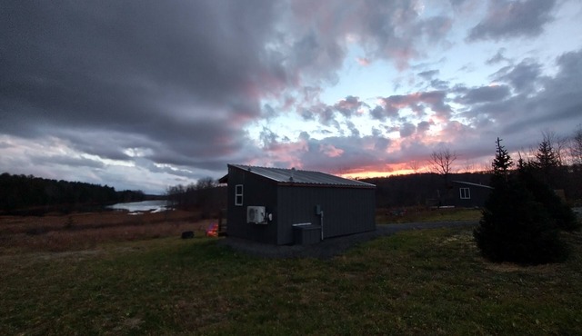 "Twins East" Waterfront property and micro cabin- 10 minutes from Watkins Glen!