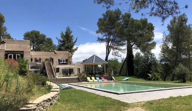 TWO APARTMENTS PROVENCE AND HAPPY DAYS IN 2 HECTARE PROPERTY MONTPELLIER