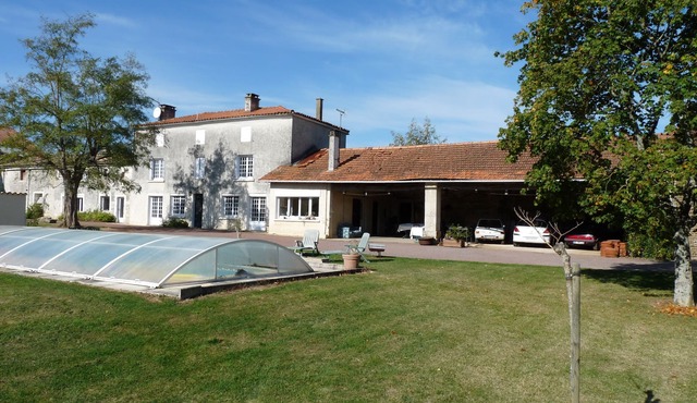 Two beautiful rooms overlooking the private garden