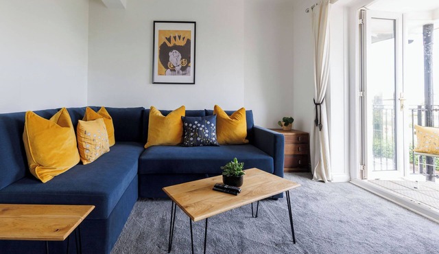 Two bed Apartment with Sea Views in Bognor Regis